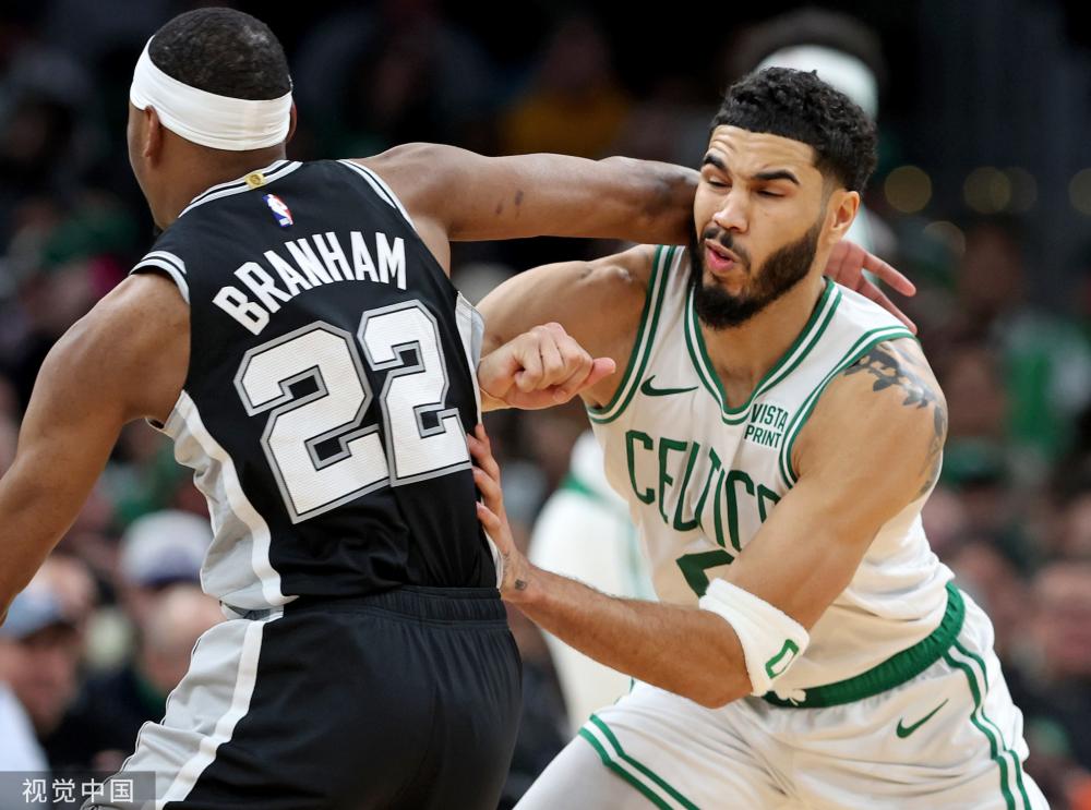 球员都曾穿 球员都曾穿